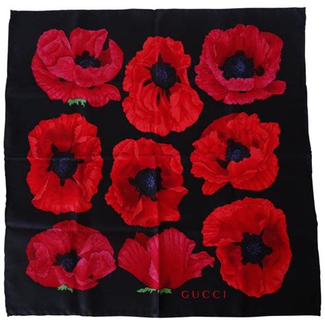 gucci poppy cashmere scarf